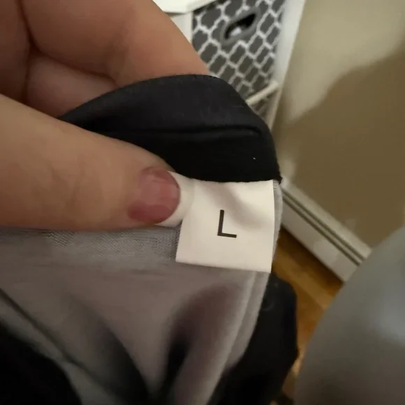 Shamrock print blouse - new,no tags - Picture 5 of 6